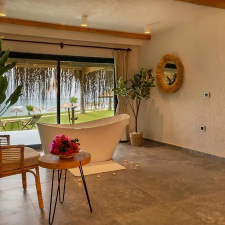 Flora Garden - Adults Only 16 - Couples Concept 度假村 Kızılot
