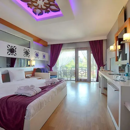 Flora Garden - Adults Only 16 - Couples Concept 5* Kızılot