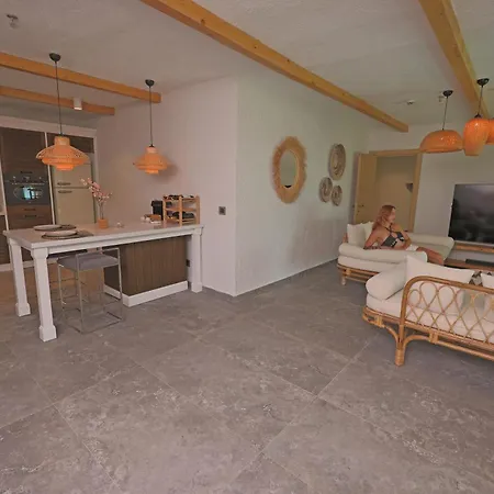 Flora Garden - Adults Only 16 - Couples Concept 度假村 Kızılot